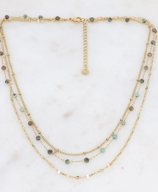 Collier triple rangs avec pierres naturelles