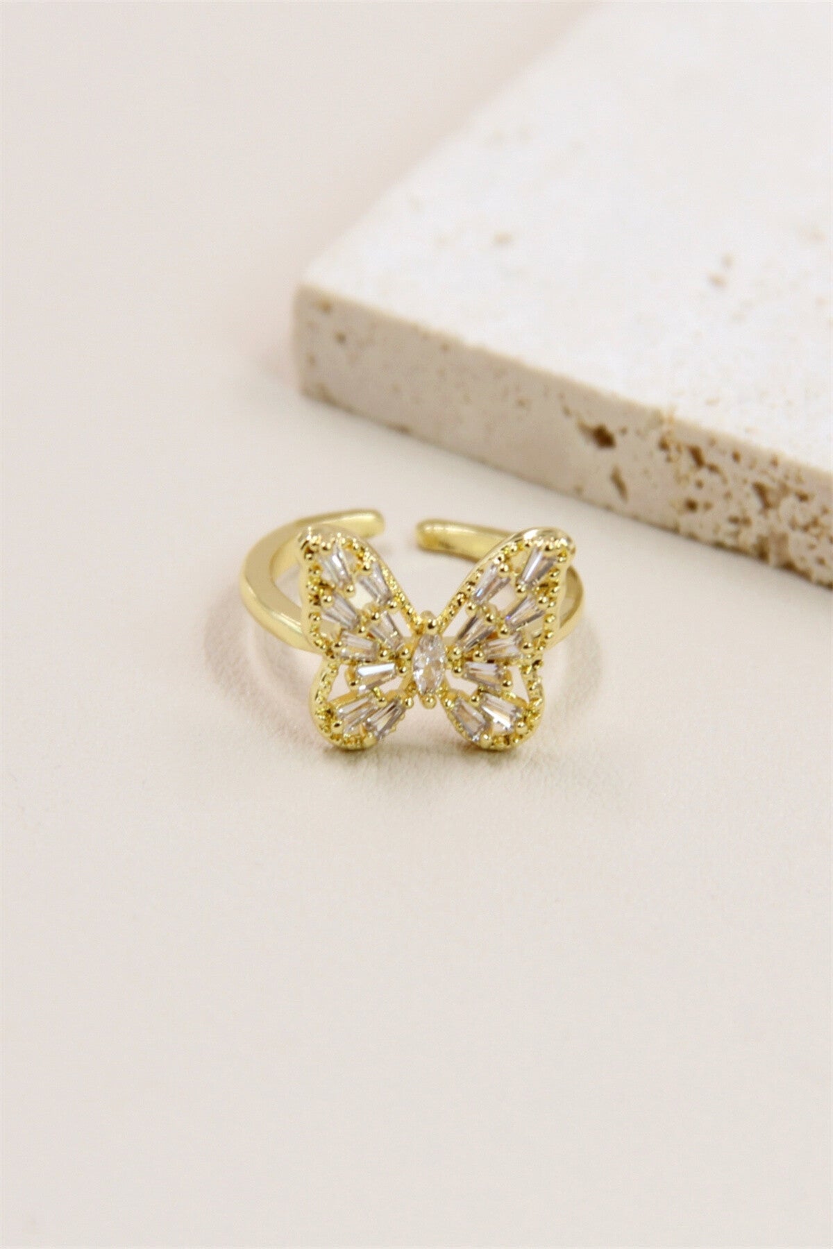 Bague Ajustable Papillon Ornée de Strass en Acier Inoxydable dorée