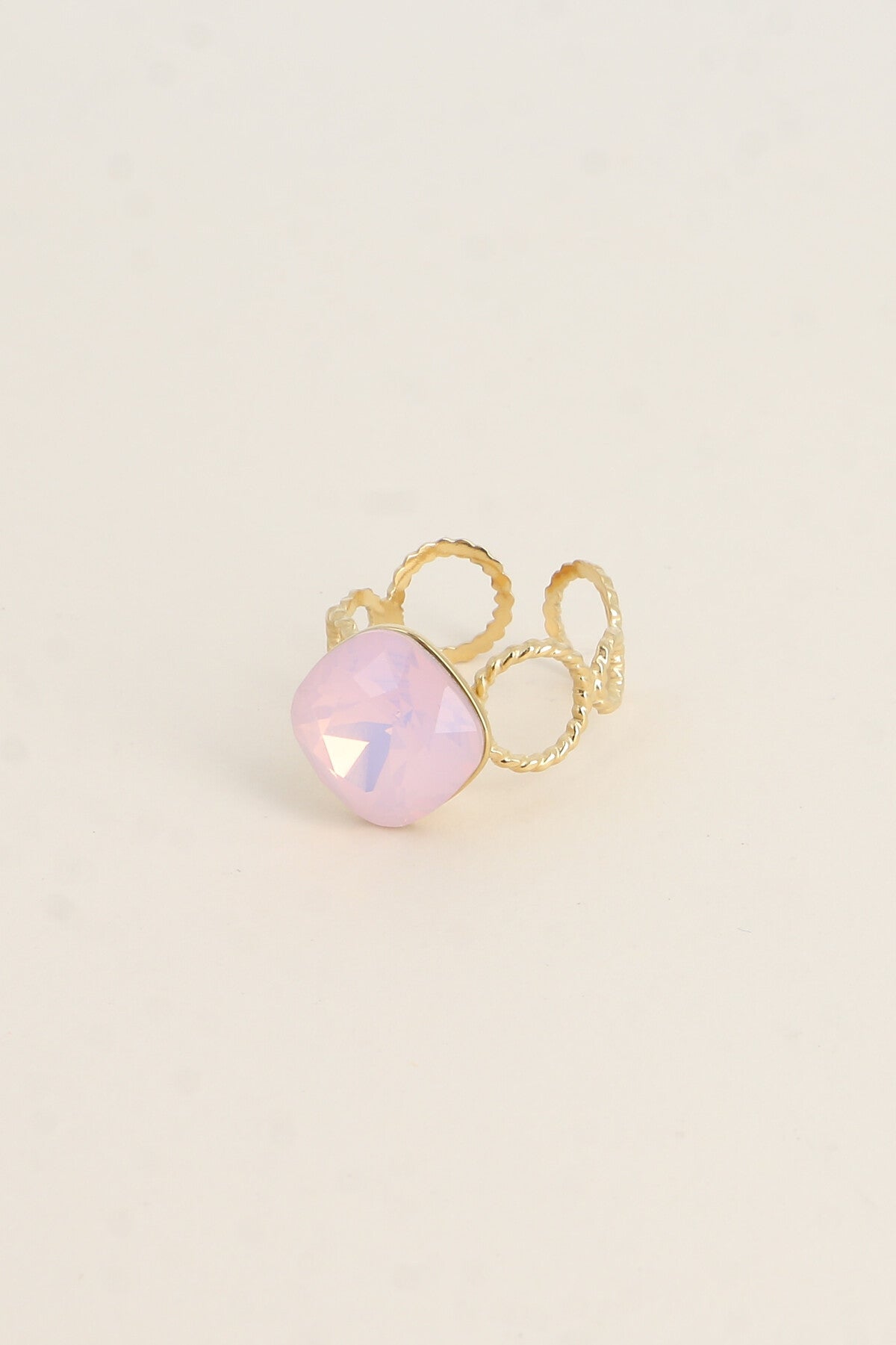 Bague - anneau aux cercles striés et orné de cristaux de Swarovski® BLUSH
