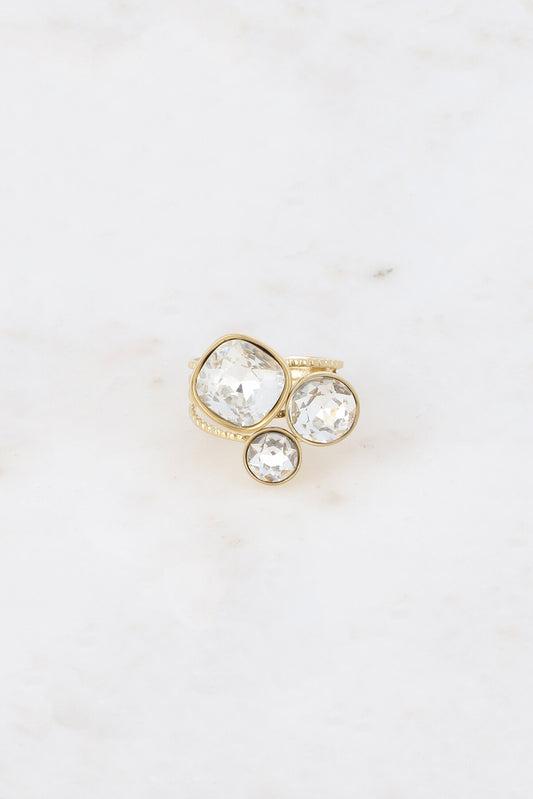 Bague trilogie dorée ornée de cristaux de Swarovski® blanc