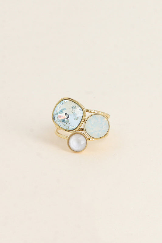 Bague trilogie dorée ornée de cristaux de Swarovski® bleu ciel
