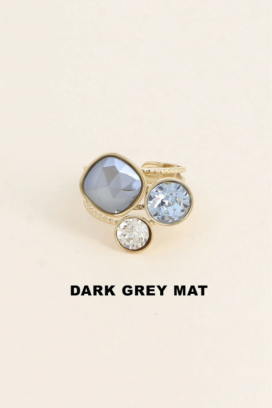 Bague trilogie dorée ornée de cristaux de Swarovski® GRIS FONCE