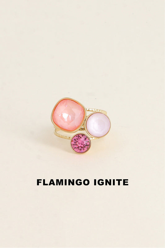 Bague trilogie dorée ornée de cristaux de Swarovski® SAUMON