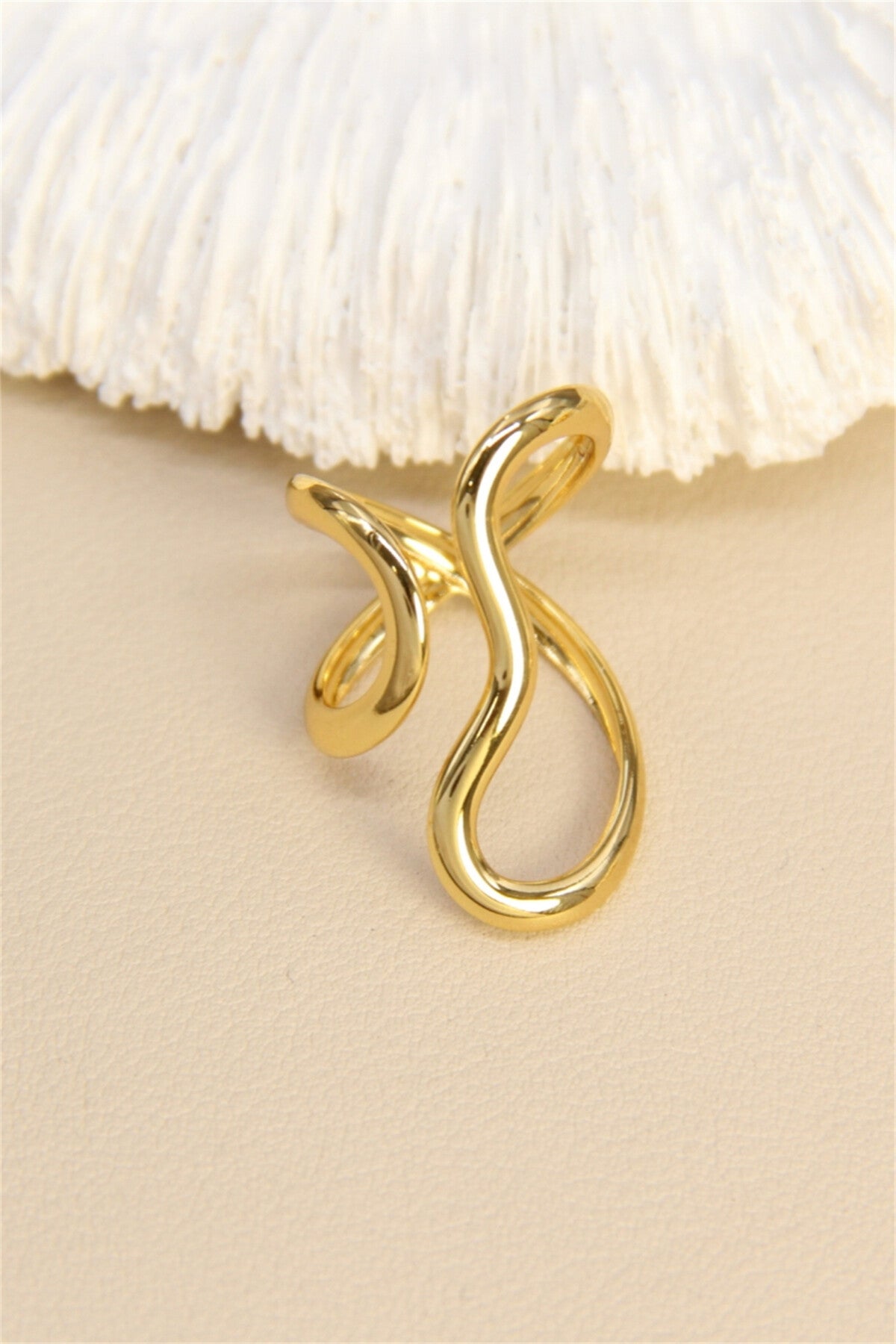 BAGUE DOMINIQUE