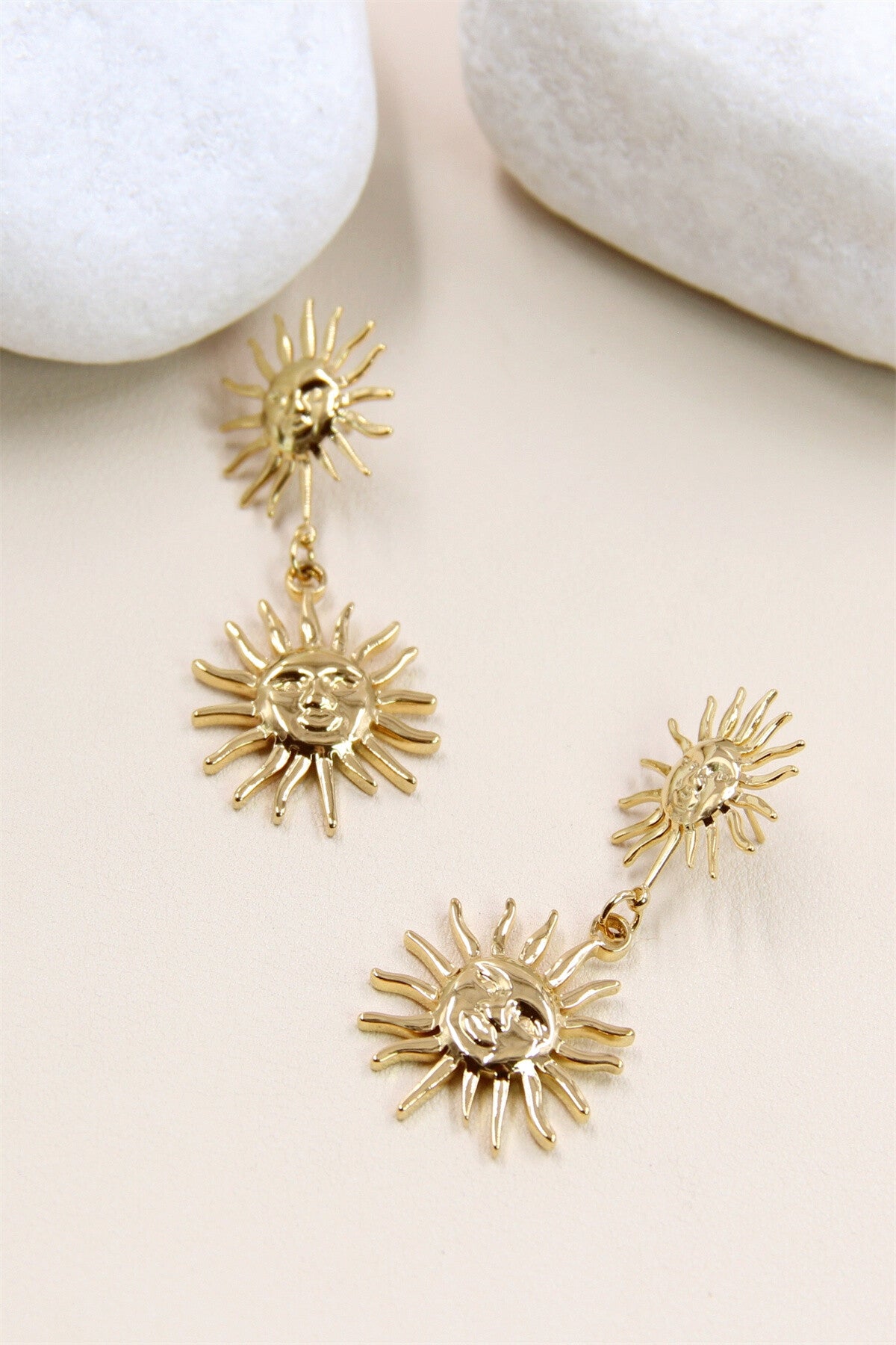 BOUCLES D'OREILLES CELINE dorées