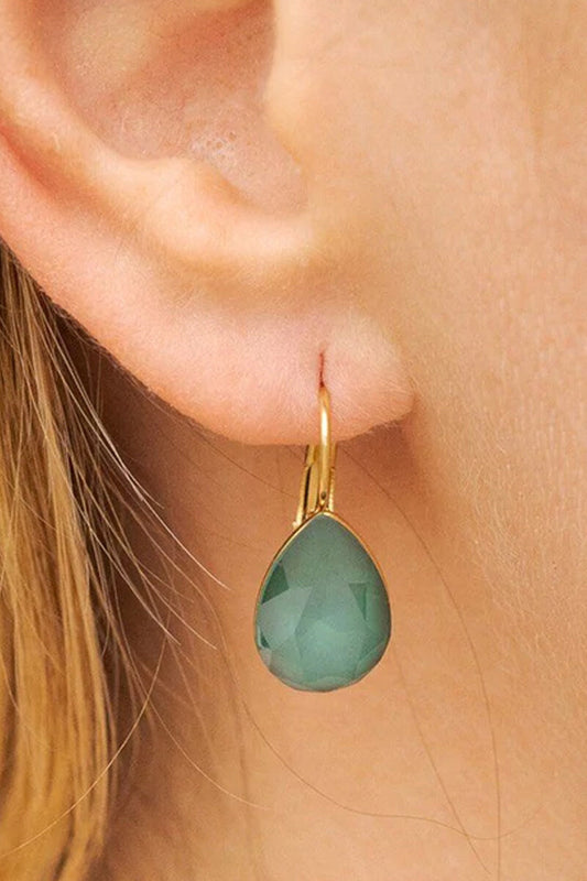 Boucles dormeuses Bertille dorées - goutte - ornées de cristaux de Swarovski® VERT D'EAU