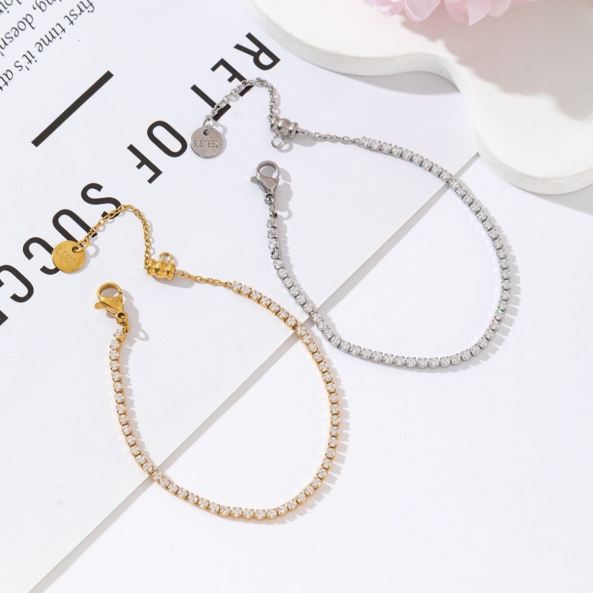 Bracelet rivière de strass en acier inoxydable doré