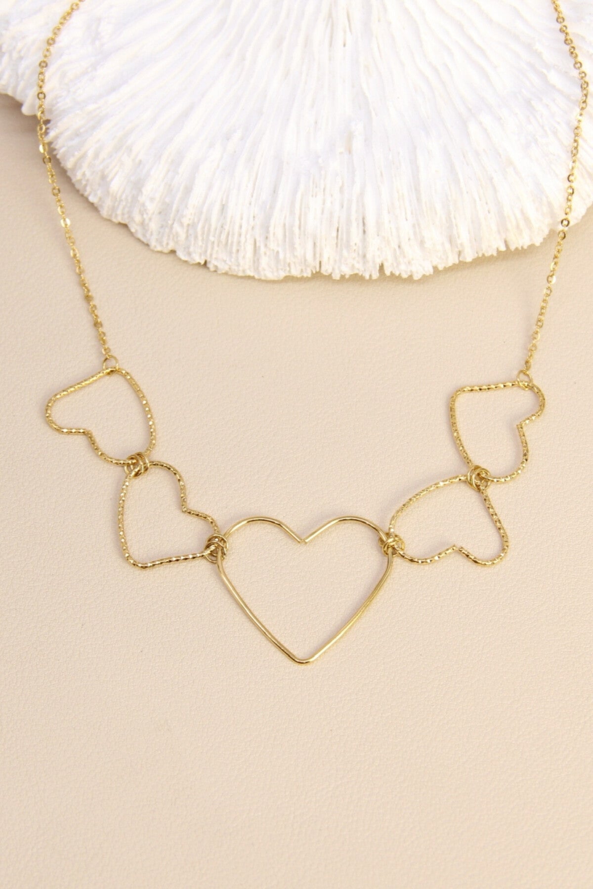 COLLIER SOUMIA