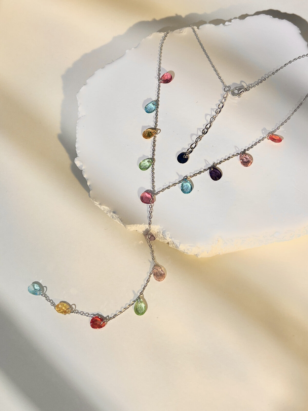 COLLIER ELLA