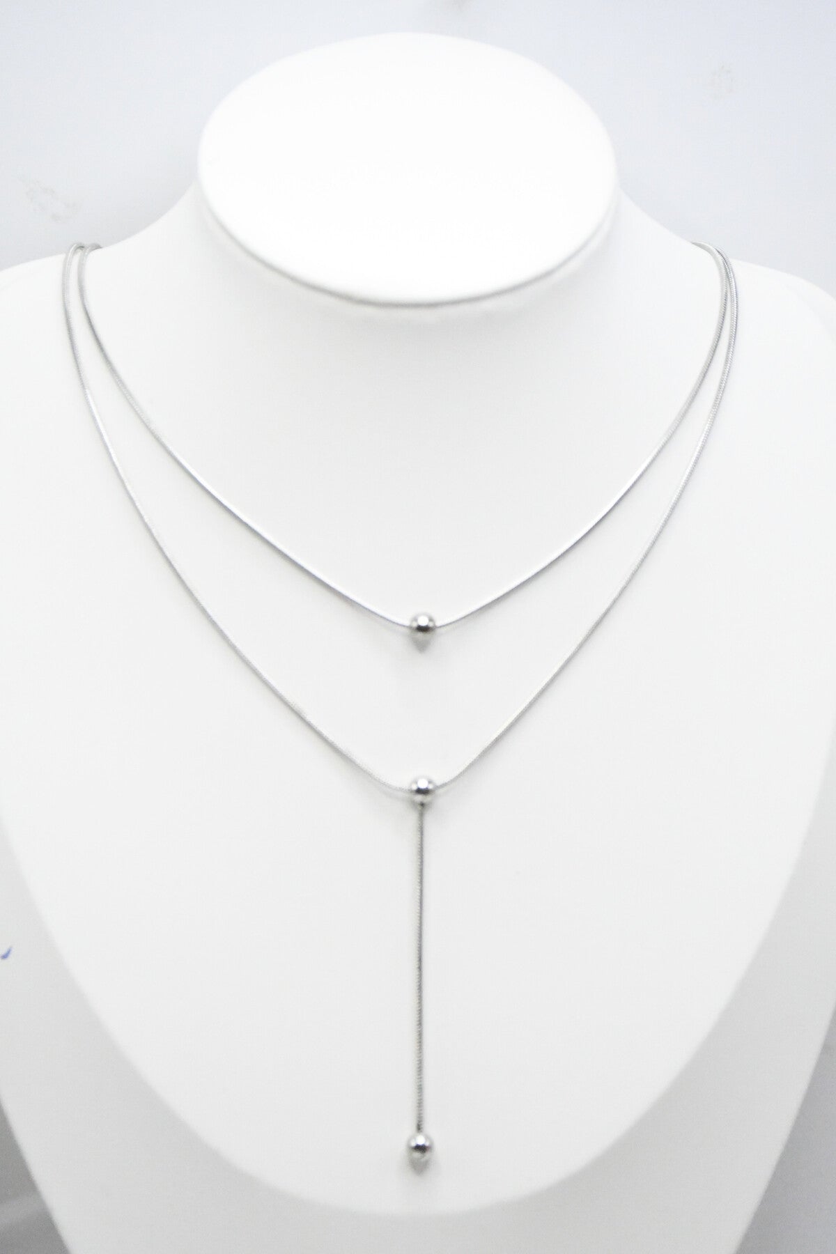 COLLIER DOUBLE CHAINES BOULES argenté