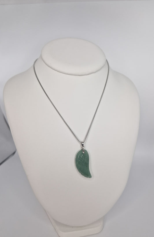 COLLIER AILE D'ANGE EN AVENTURINE VERTE