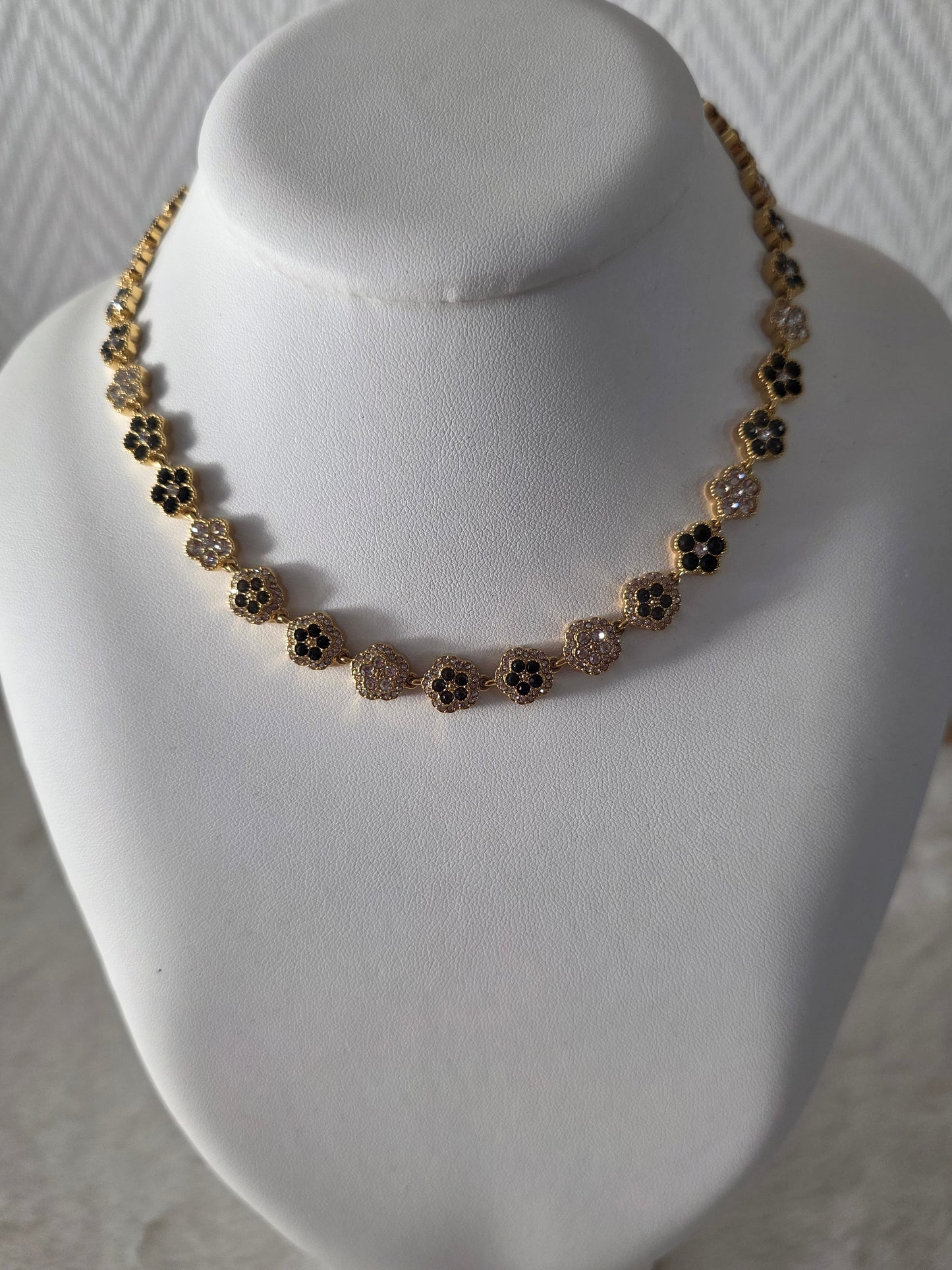 COLLIER MURIEL NOIR